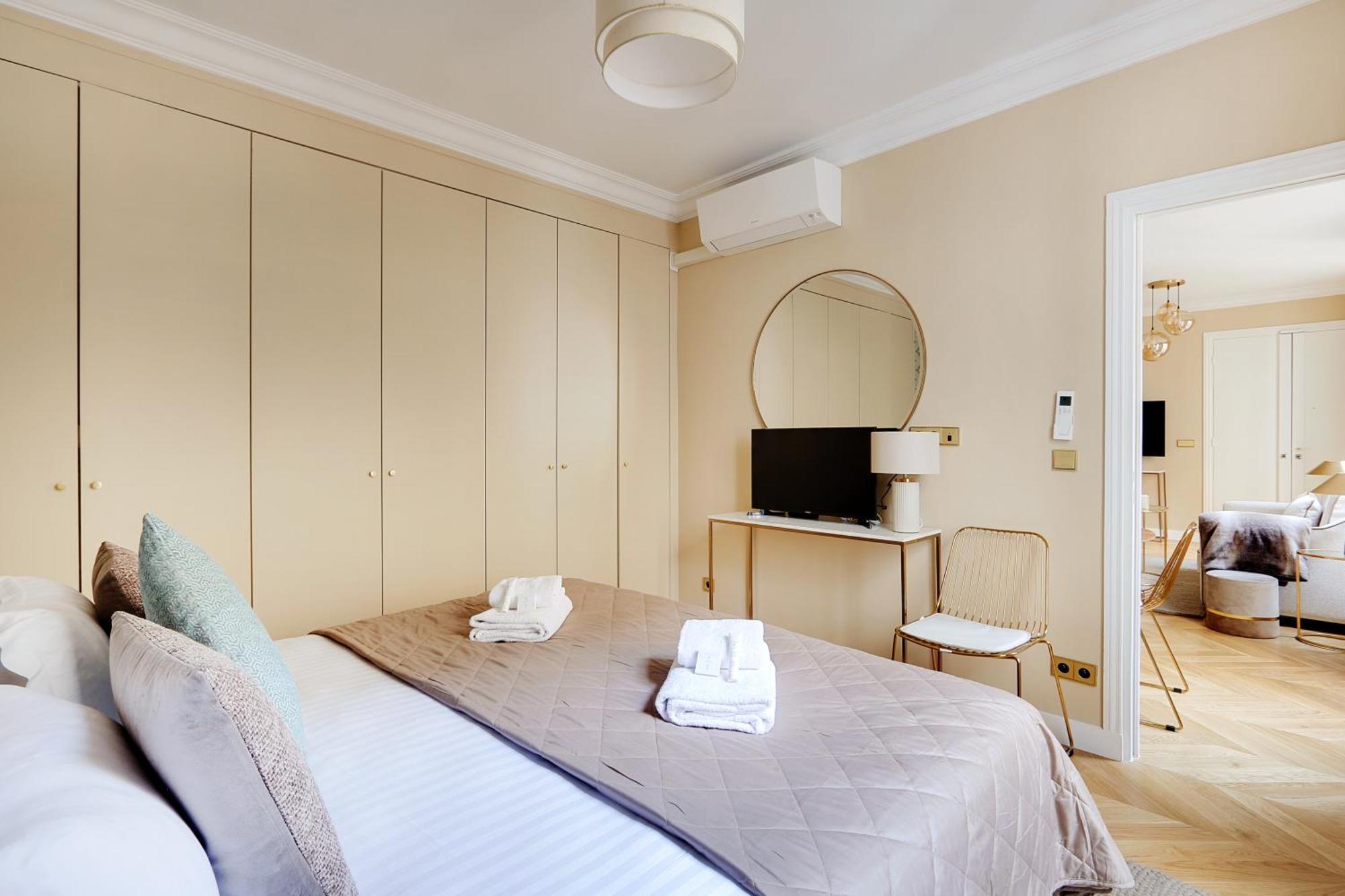 Pick A Flat'S Apartments In Opera Saint Lazarre - Rue De L'Isly Paris Ngoại thất bức ảnh